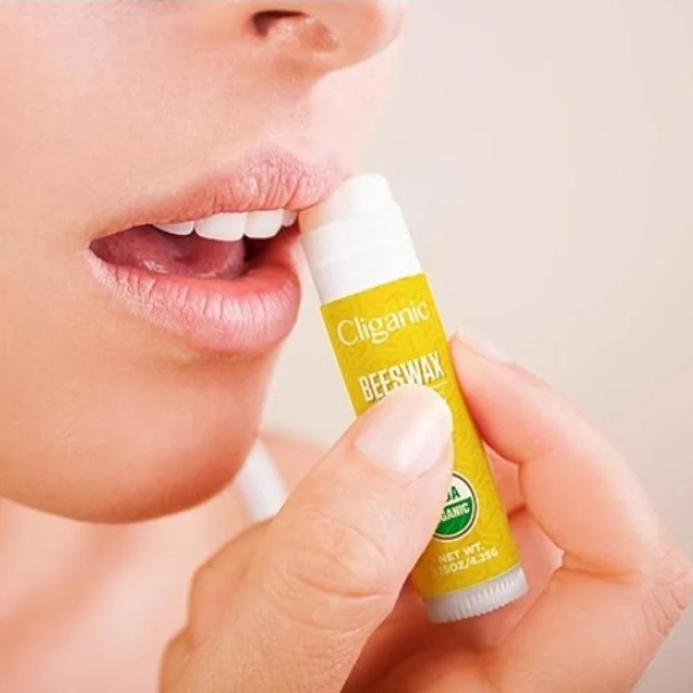 (Pack of 4) Cliganic Organic Natural Lip Balm - BeesWax - Picture 4 of 5